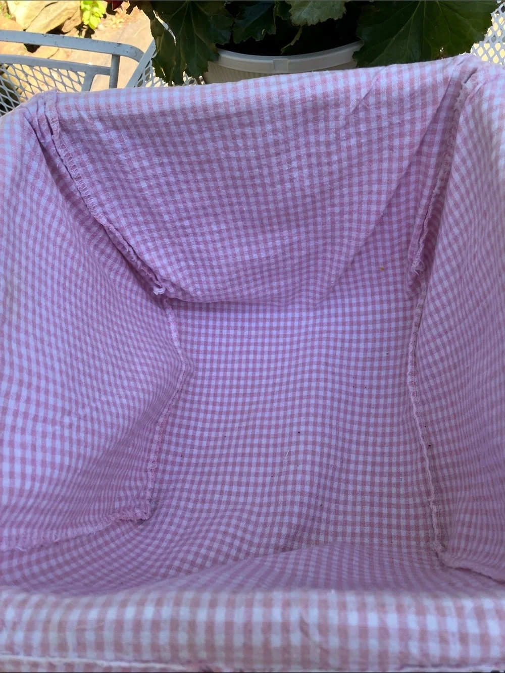 White Wicker Basket With Cotton Lining in Pink Gingham Pattern With Ties